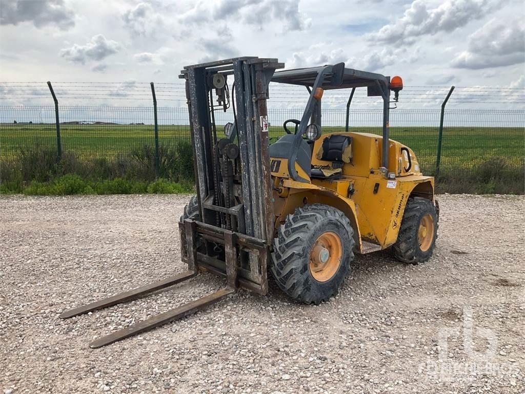 Uromac DTH2500D Empilhadores todo-terreno