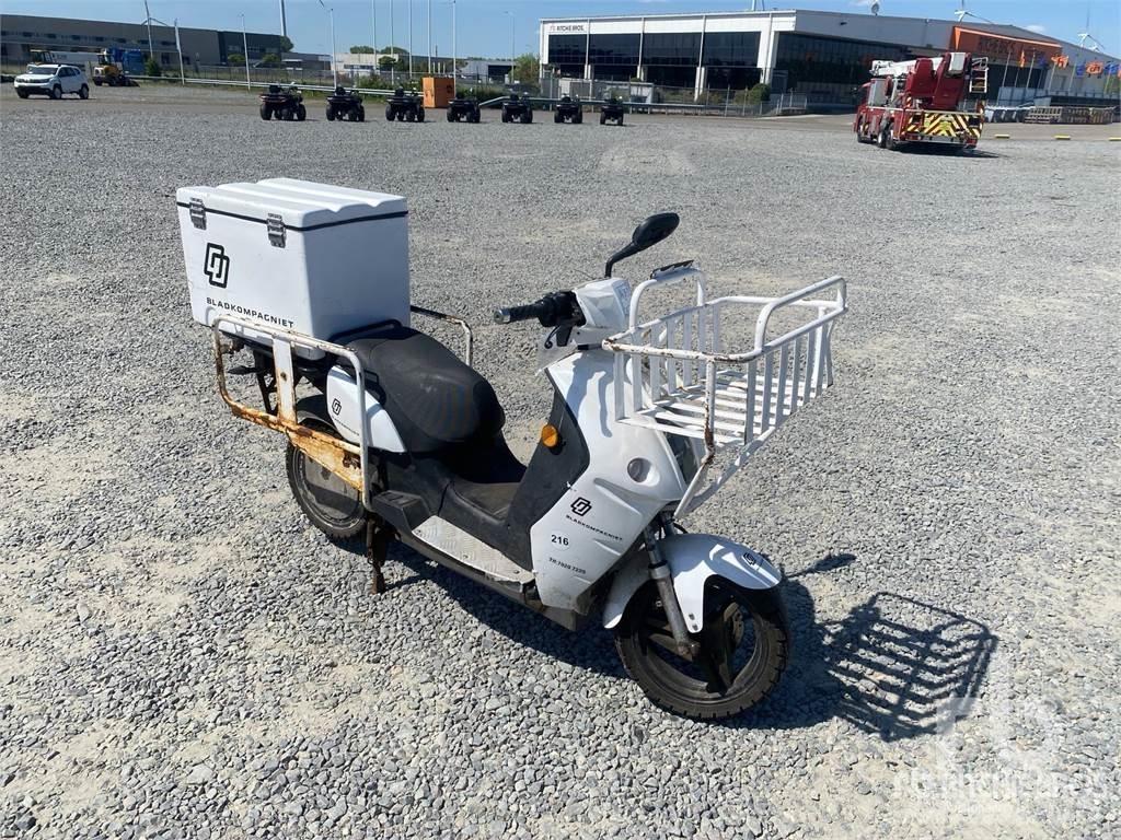  V-MOTO E-MAX Carros Ligeiros