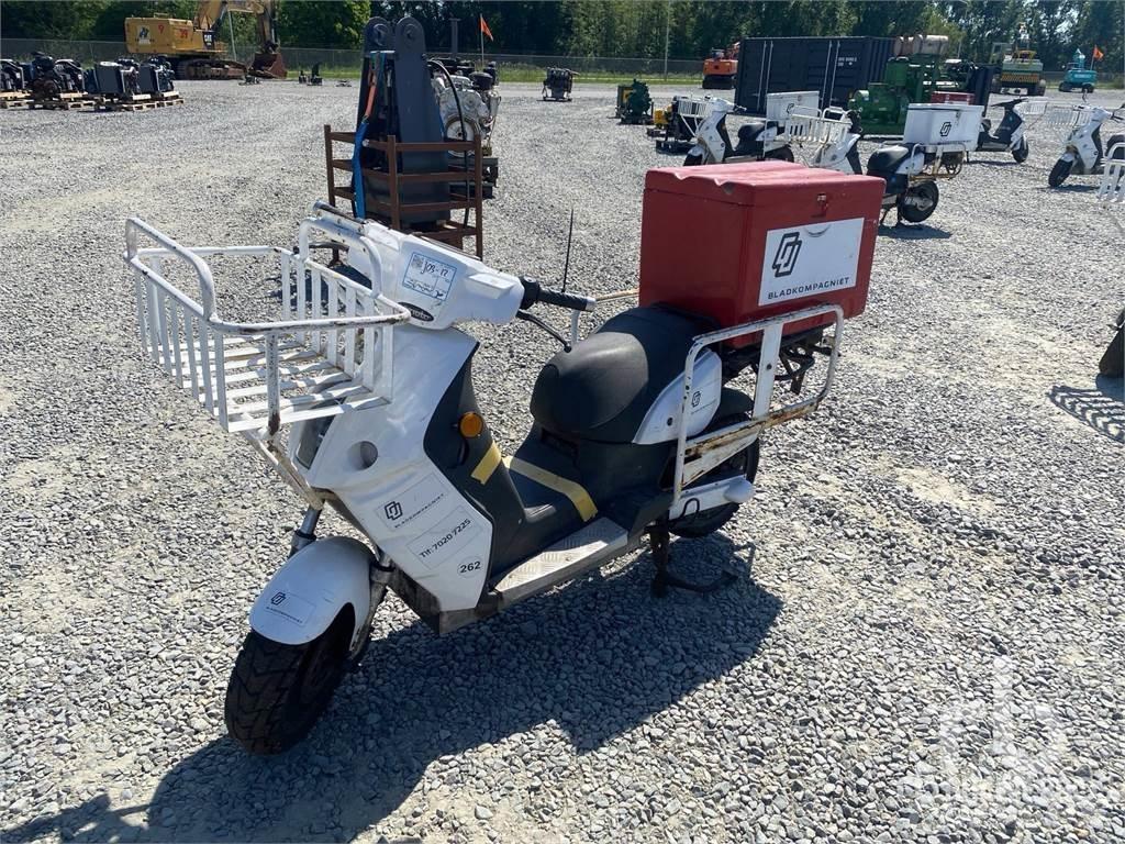  V-MOTO E-MAX Carros Ligeiros
