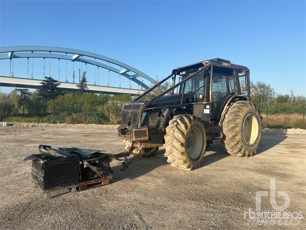 Valtra T173 Tratores Agrícolas usados