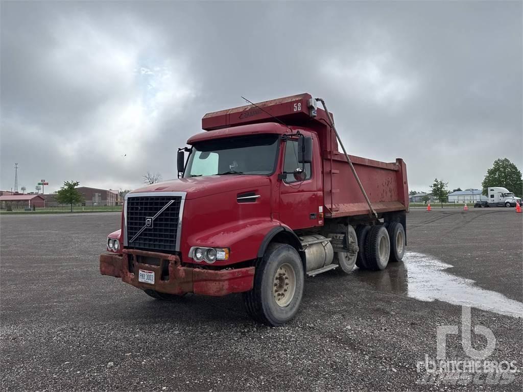 Volvo VHD Camiões basculantes