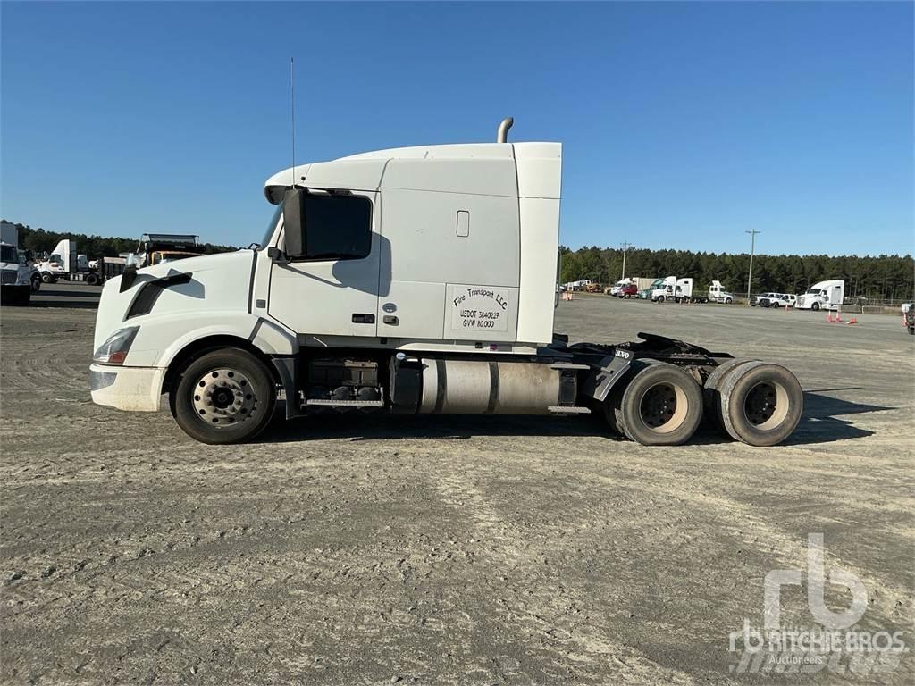 Volvo VNL Tractores (camiões)