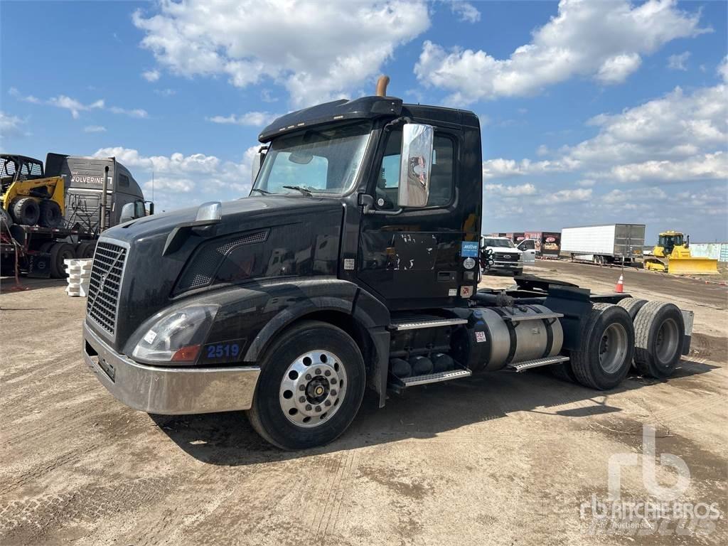 Volvo VNL300 Tractores (camiões)