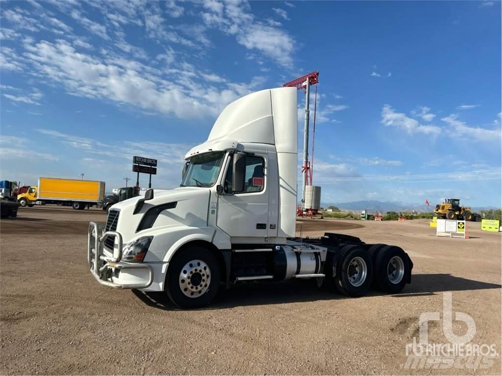 Volvo VNL300 Tractores (camiões)