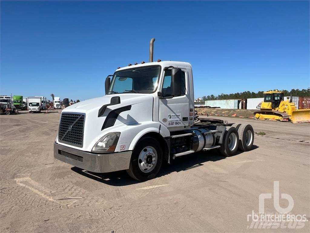 Volvo VNL300 Tractores (camiões)