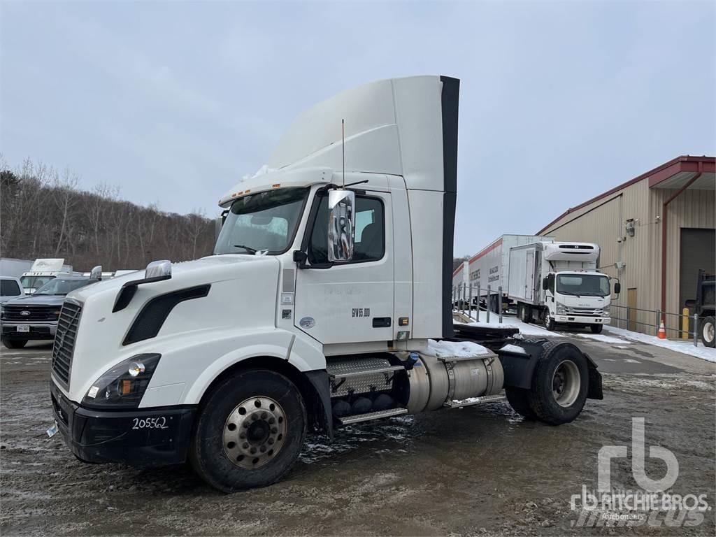 Volvo VNL300 Tractores (camiões)