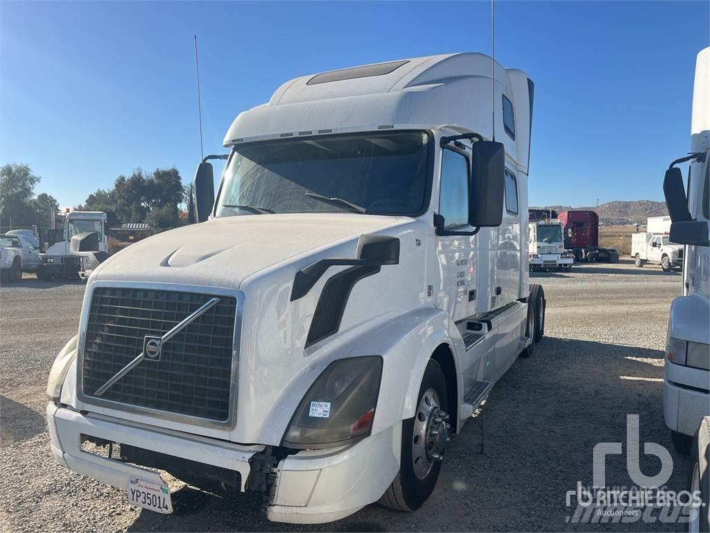 Volvo VNL64T780 Tractores (camiões)