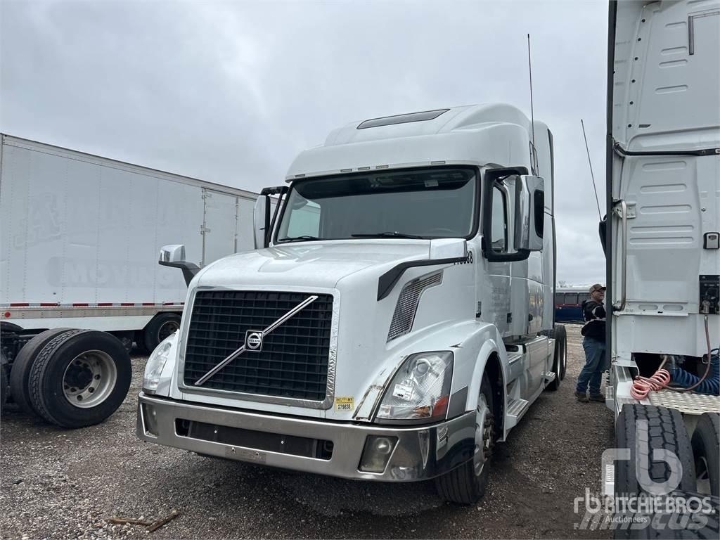 Volvo VNL670 Tractores (camiões)