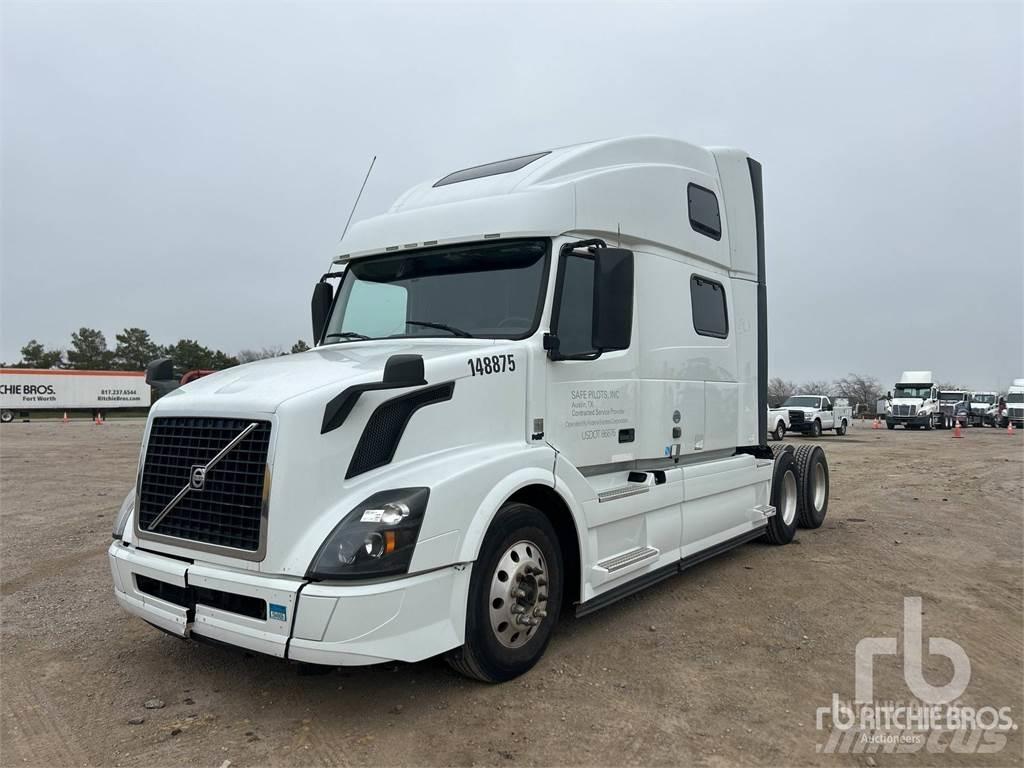 Volvo VNL670 Tractores (camiões)