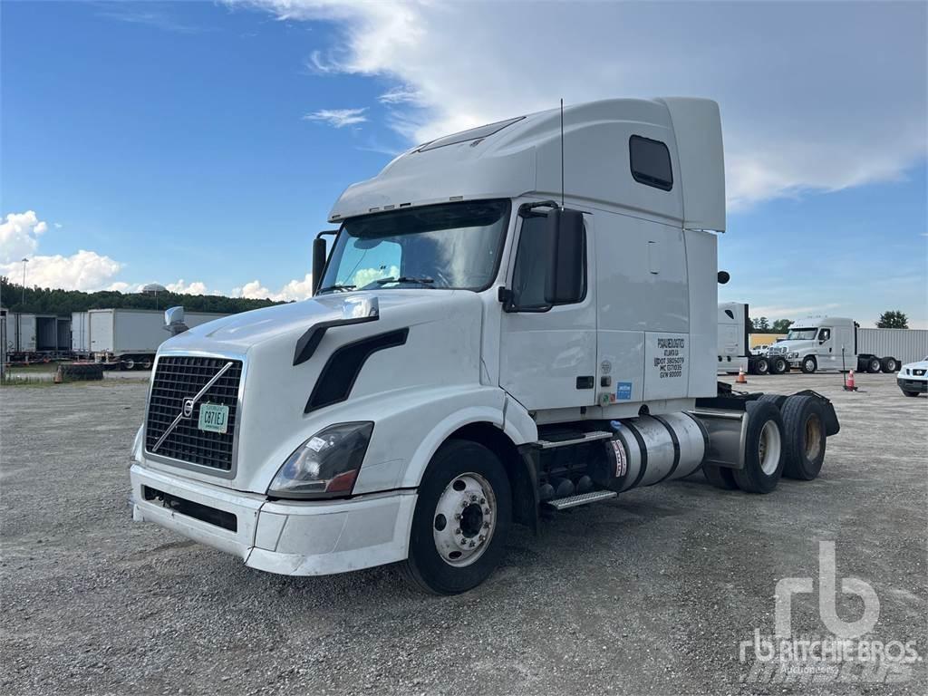 Volvo VNL670 Tractores (camiões)