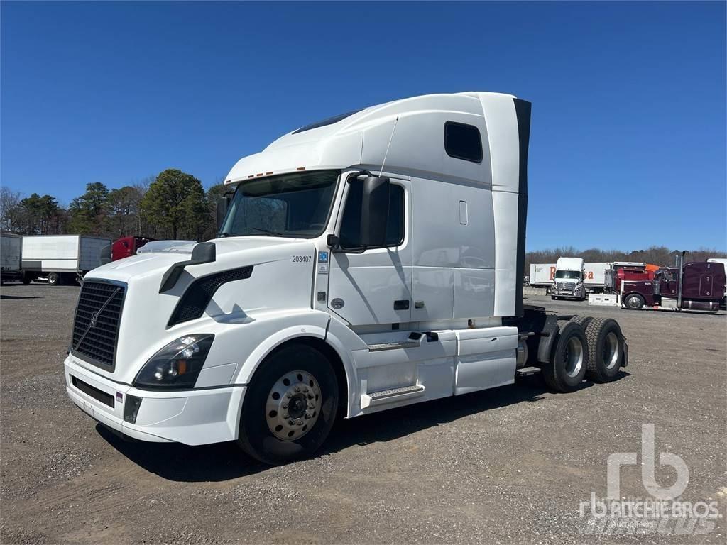 Volvo VNL670 Tractores (camiões)