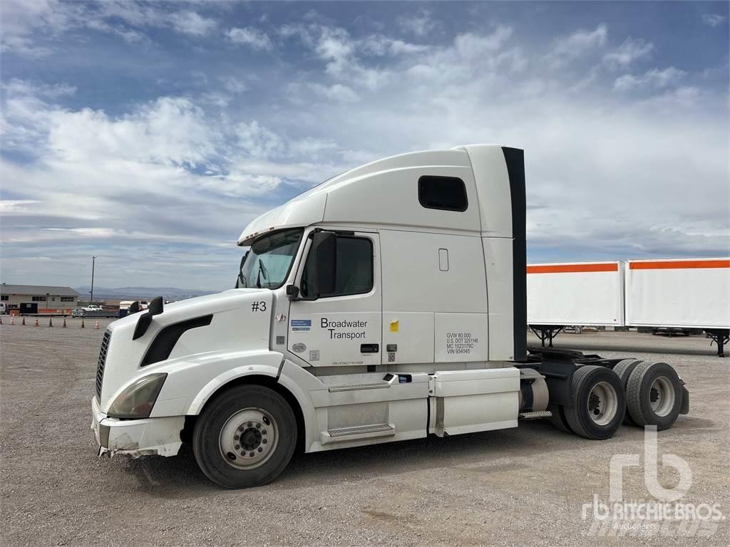 Volvo VNL670 Tractores (camiões)