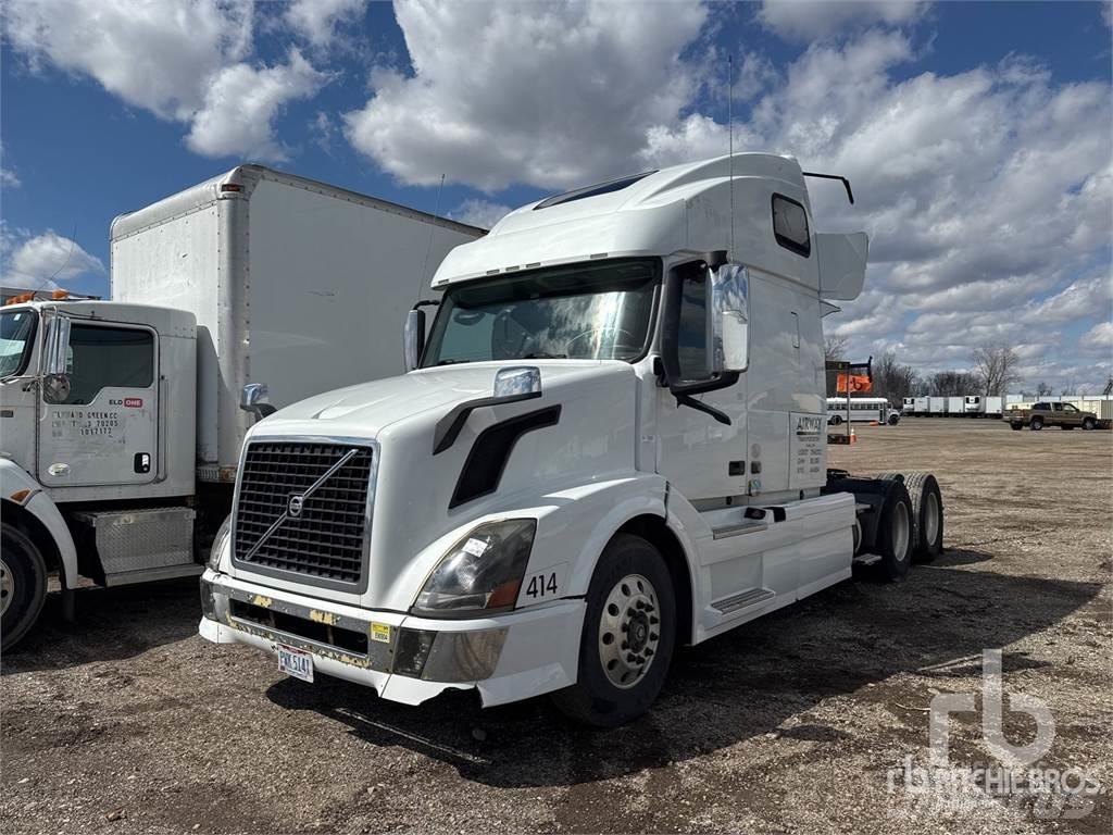 Volvo VNL670 Tractores (camiões)
