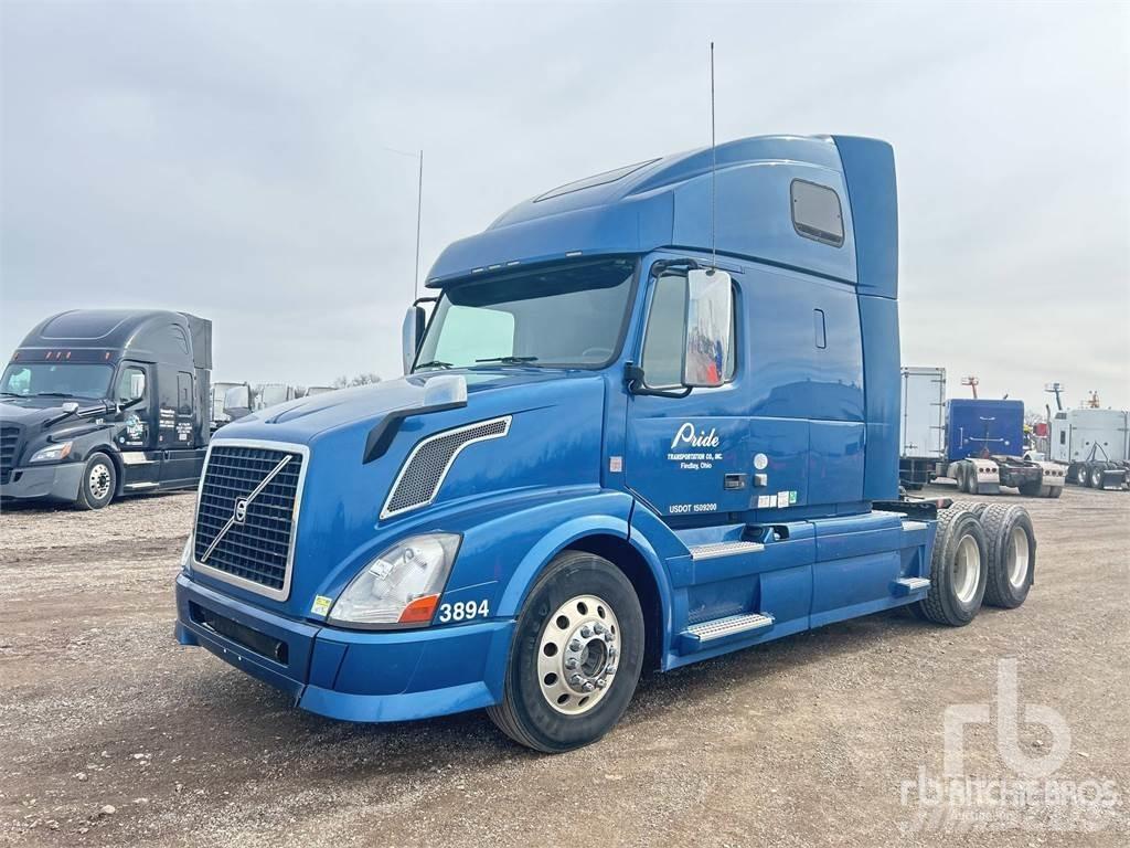 Volvo VNL670 Tractores (camiões)