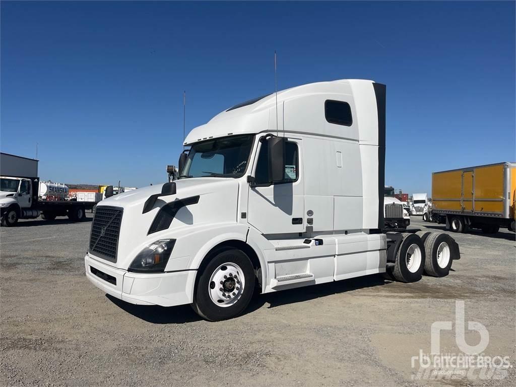 Volvo VNL670 Tractores (camiões)