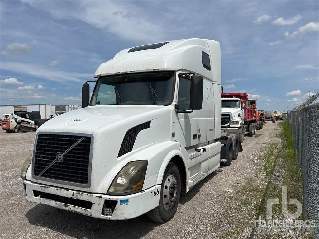 Volvo VNL670 Tractores (camiões)