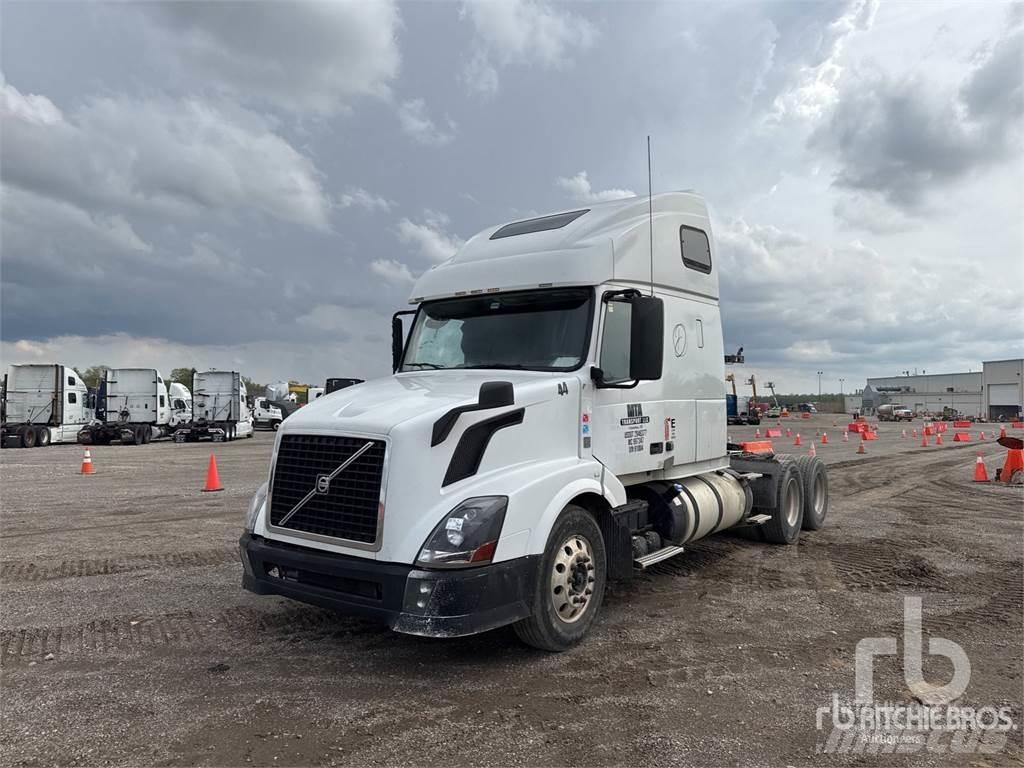Volvo VNL670 Tractores (camiões)