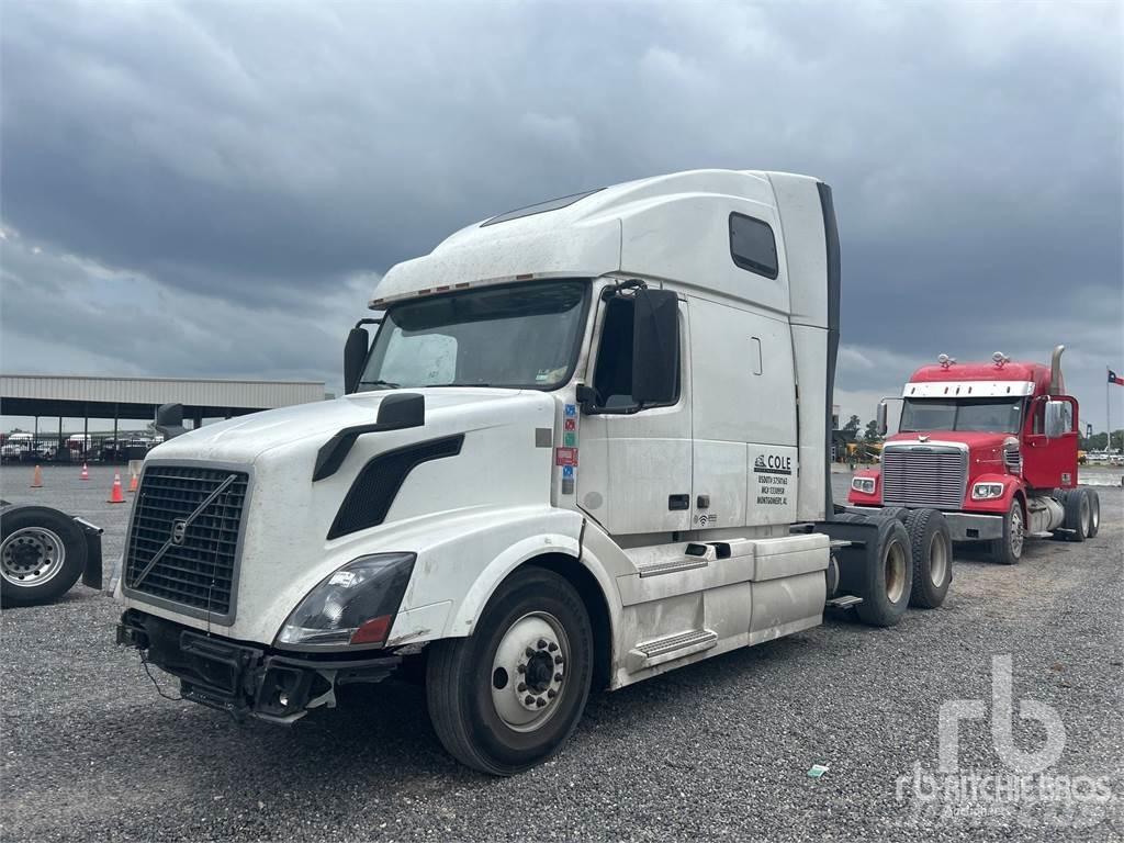 Volvo VNL670 Tractores (camiões)