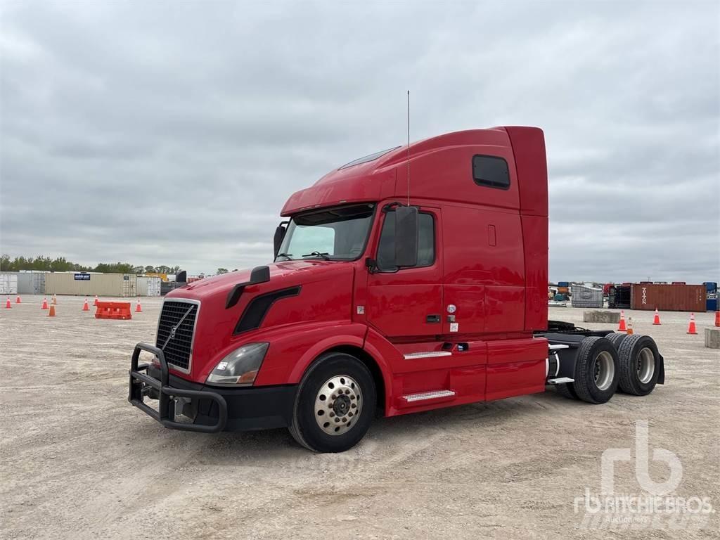 Volvo VNL670 Tractores (camiões)