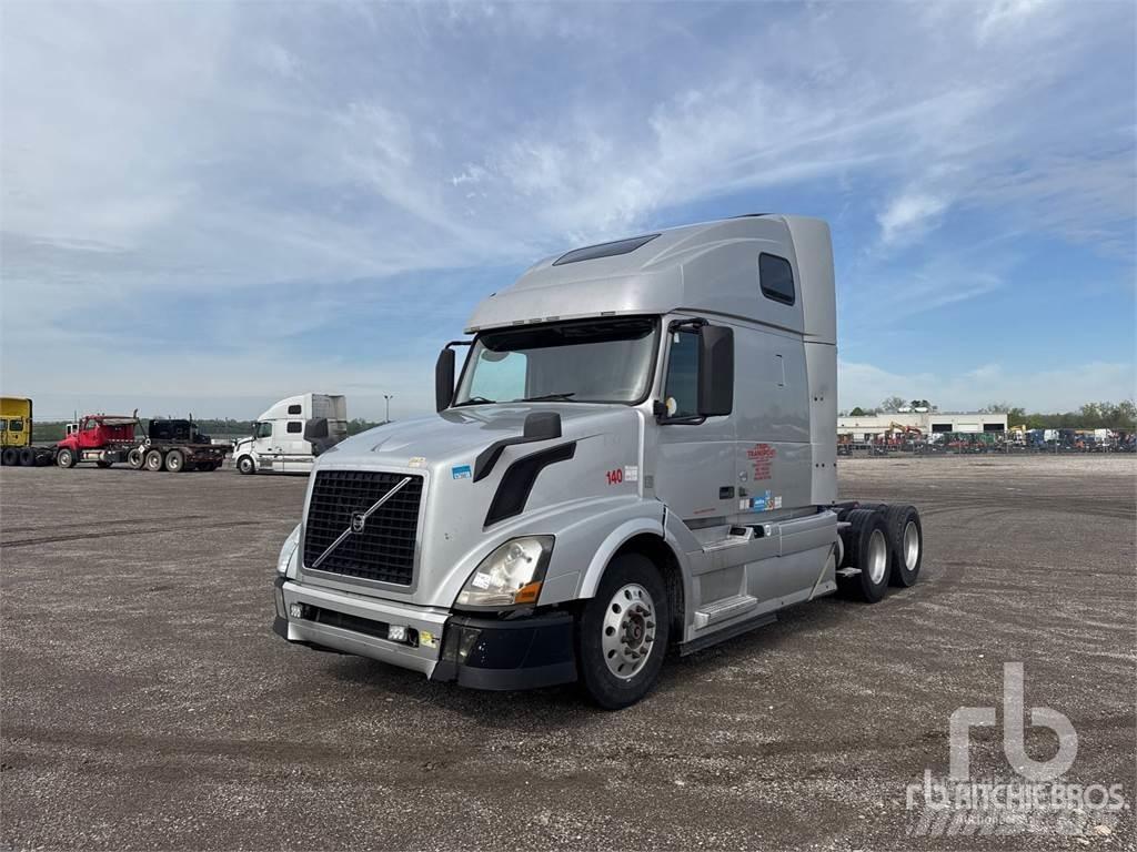 Volvo VNL670 Tractores (camiões)