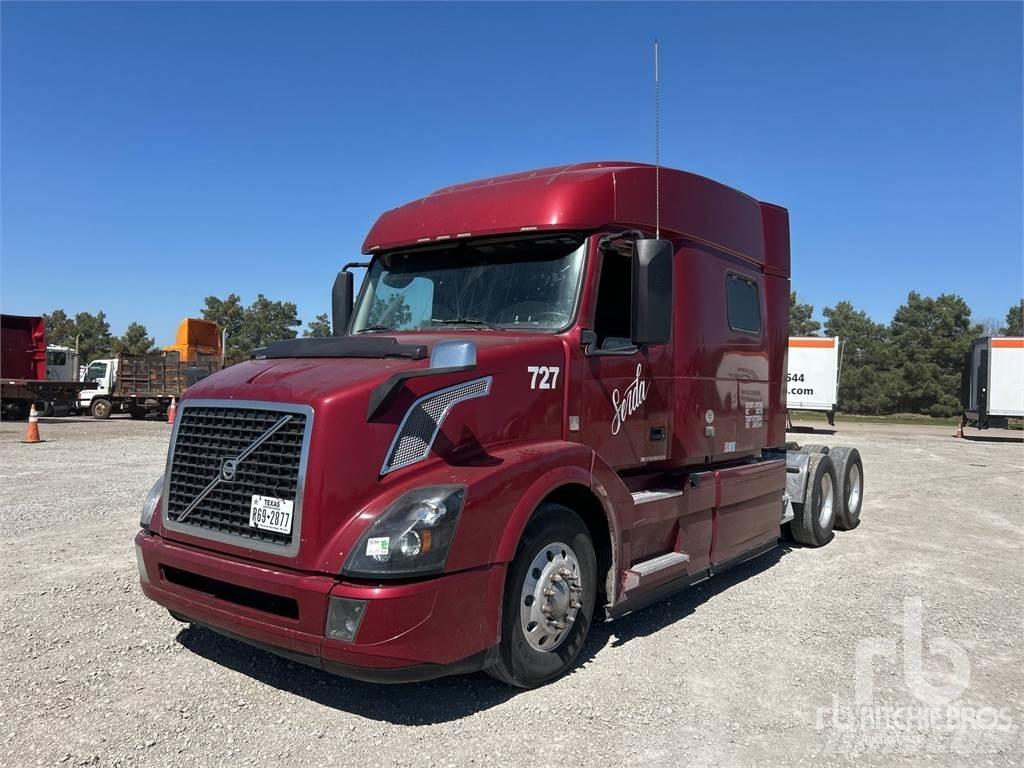Volvo VNL740 Tractores (camiões)