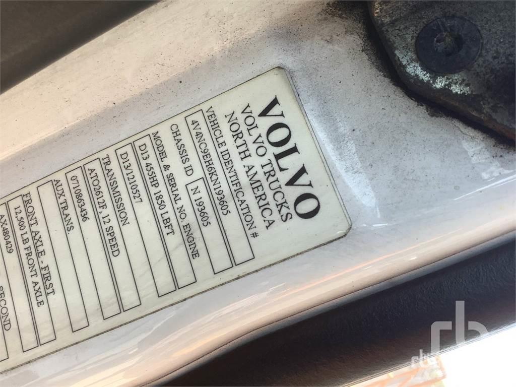 Volvo VNL760 Tractores (camiões)