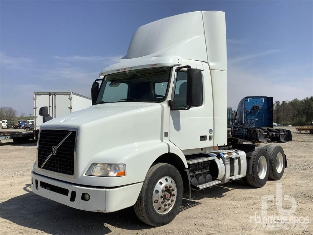 Volvo VNM Tractores (camiões)