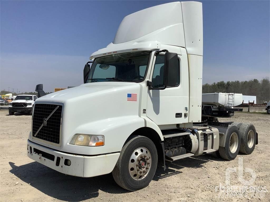 Volvo VNM Tractores (camiões)