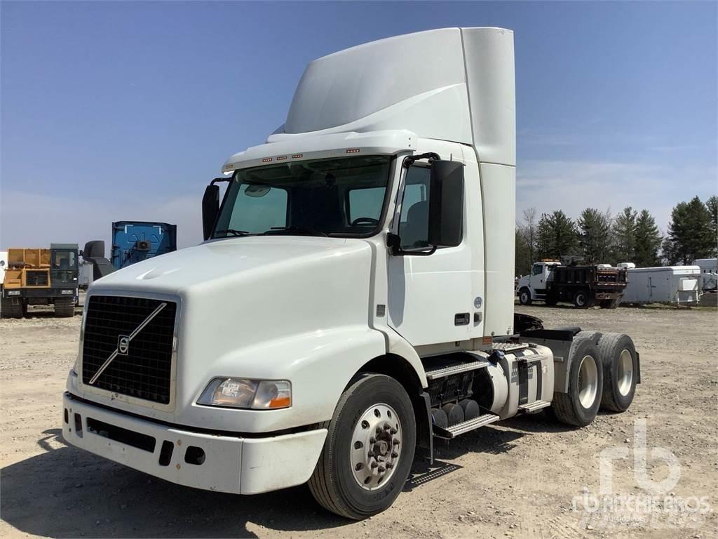 Volvo VNM Tractores (camiões)