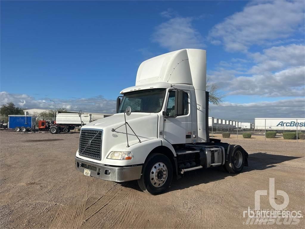Volvo VNM Tractores (camiões)