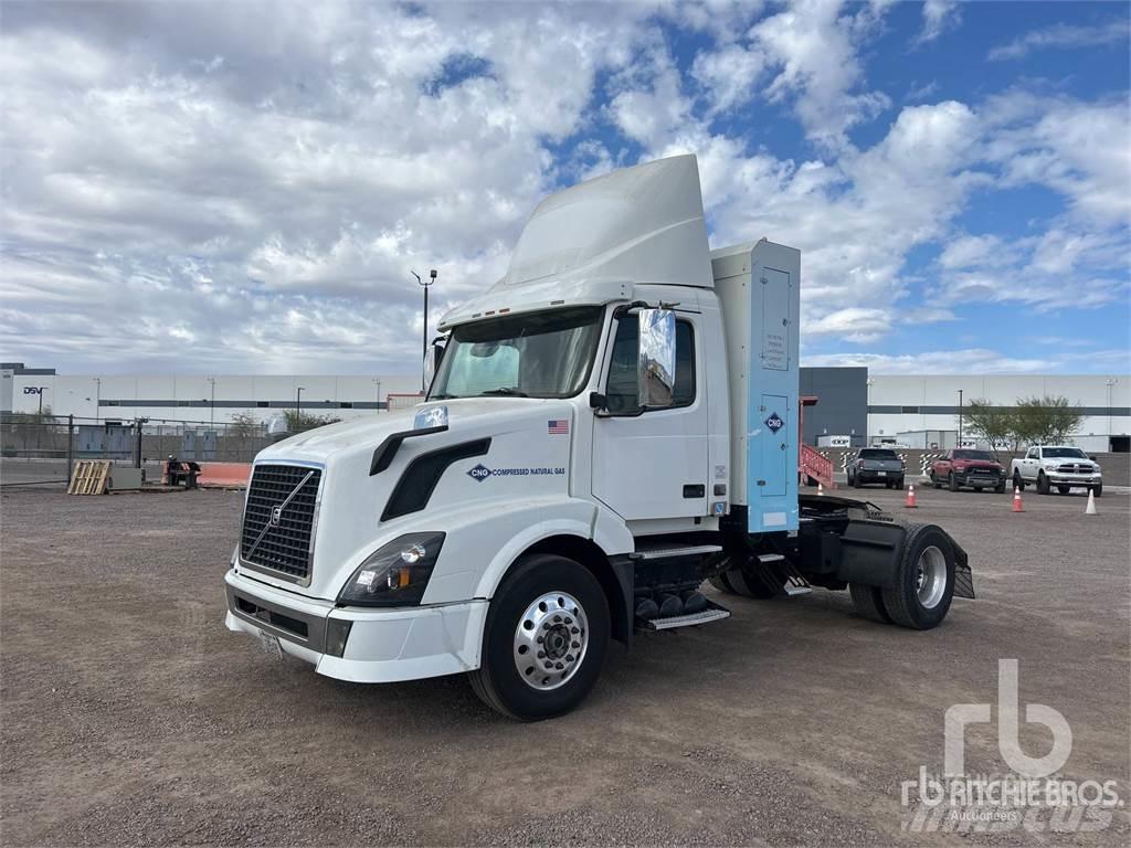 Volvo VNM Tractores (camiões)