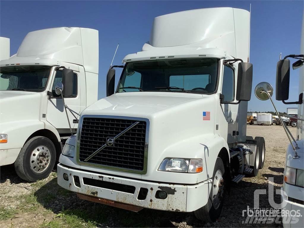 Volvo VNM Tractores (camiões)