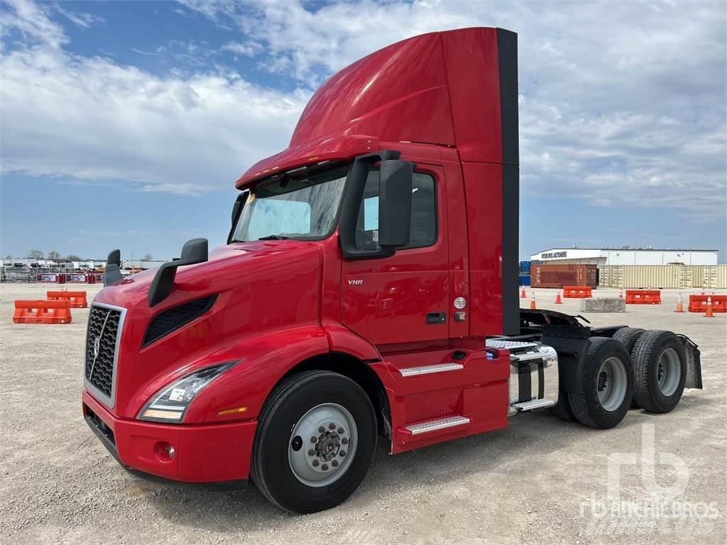 Volvo VNR Tractores (camiões)
