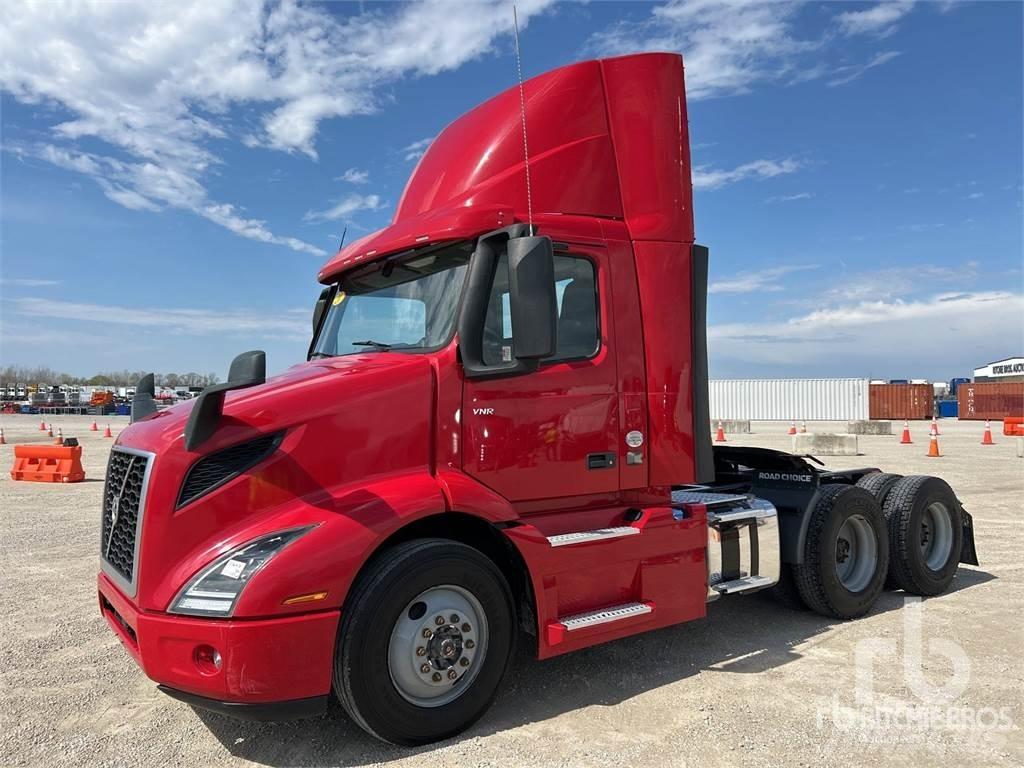 Volvo VNR Tractores (camiões)
