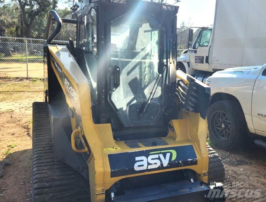 ASV RT135F Carregadoras de direcção deslizante