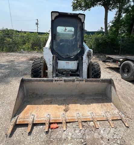 Bobcat S650 Carregadoras de direcção deslizante
