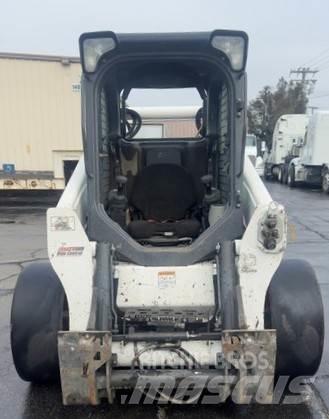Bobcat S770 Carregadoras de direcção deslizante