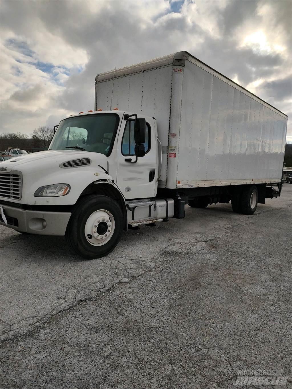 Freightliner M2 Camiões de caixa fechada