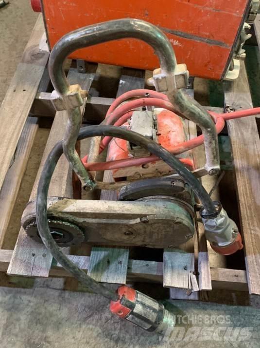 Husqvarna PP490 Acessórios para betão