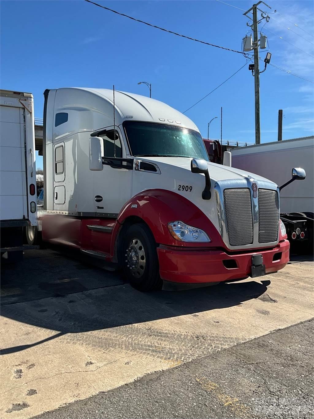 Kenworth T680 Tractores (camiões)