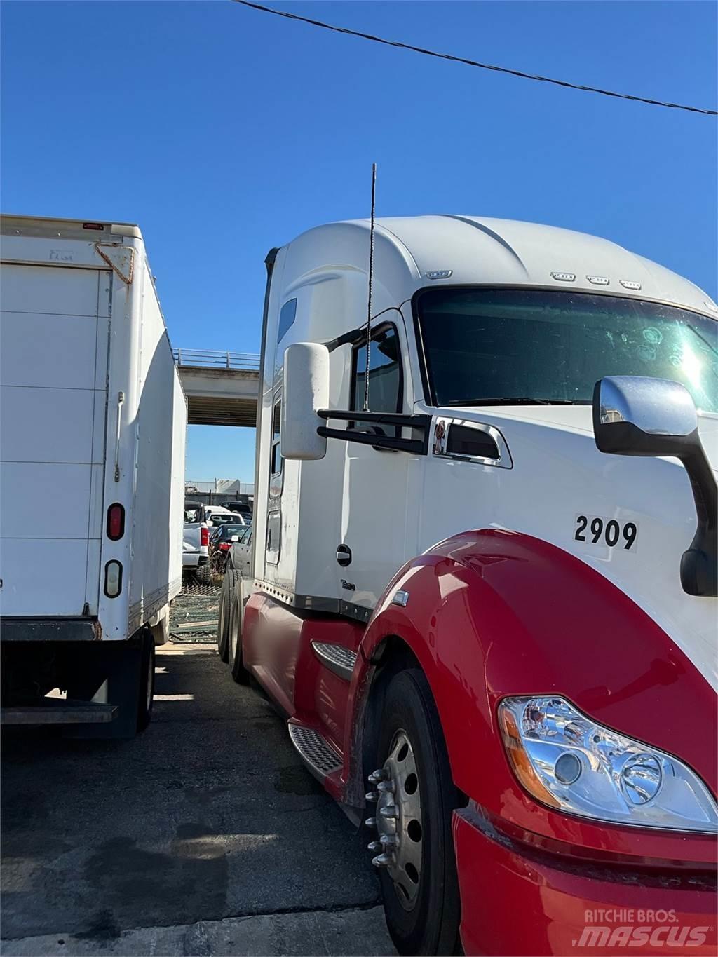 Kenworth T680 Tractores (camiões)