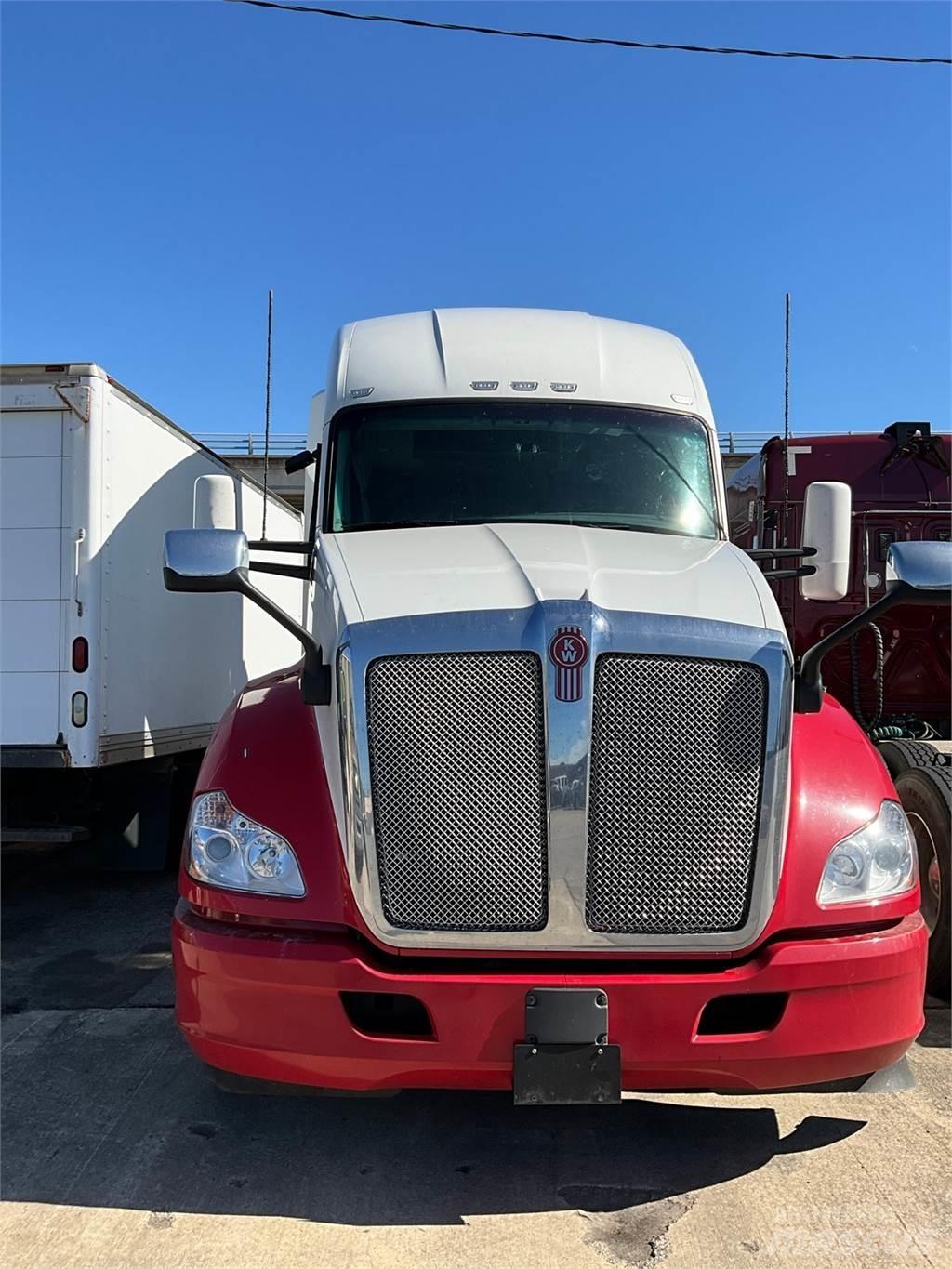 Kenworth T680 Tractores (camiões)