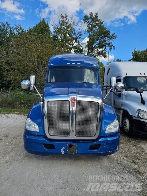 Kenworth T680 Tractores (camiões)