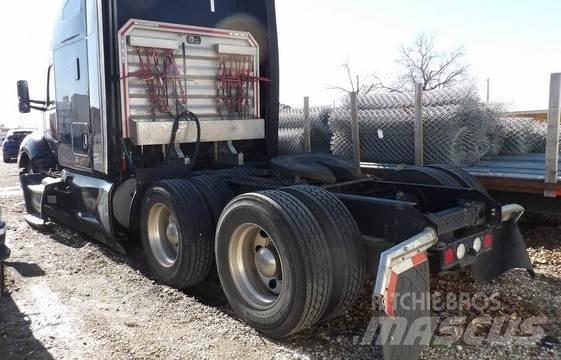 Kenworth T680 Tractores (camiões)