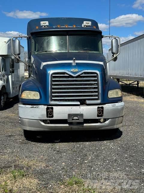 Mack CXN613 Tractores (camiões)