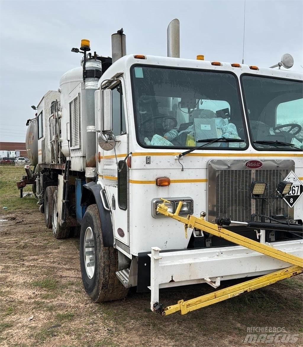 Peterbilt 320 Outros Camiões