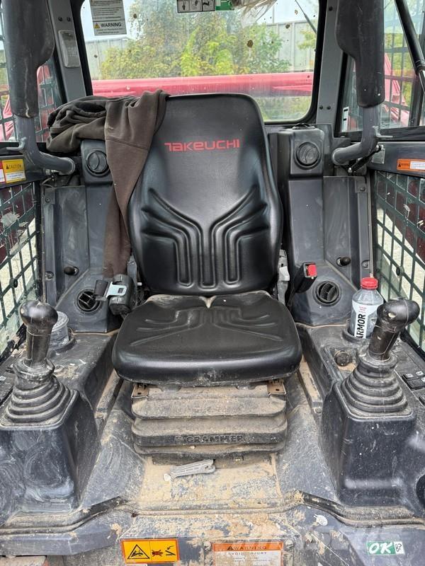Takeuchi TL10V-2 Pás Carregadoras de rastos
