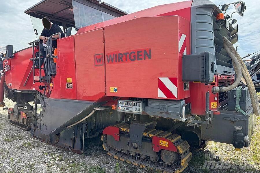 Wirtgen W 220 Fresadoras de asfalto
