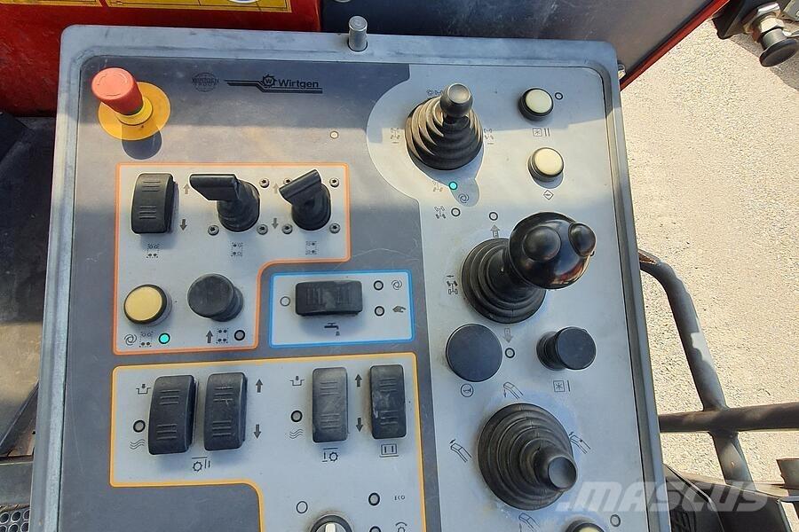 Wirtgen W 250 Fresadoras de asfalto