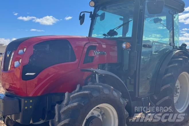 Valtra F105S Tratores Agrícolas usados